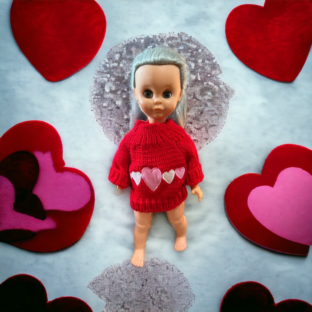 Vintage 18” Plastic Blue Hair Doll Blue Eyes Open & Close￼ Red Hearts Sweater